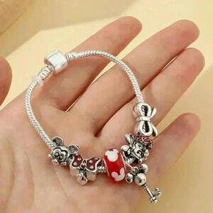 Mickey Mouse Hot Charm Bracelet